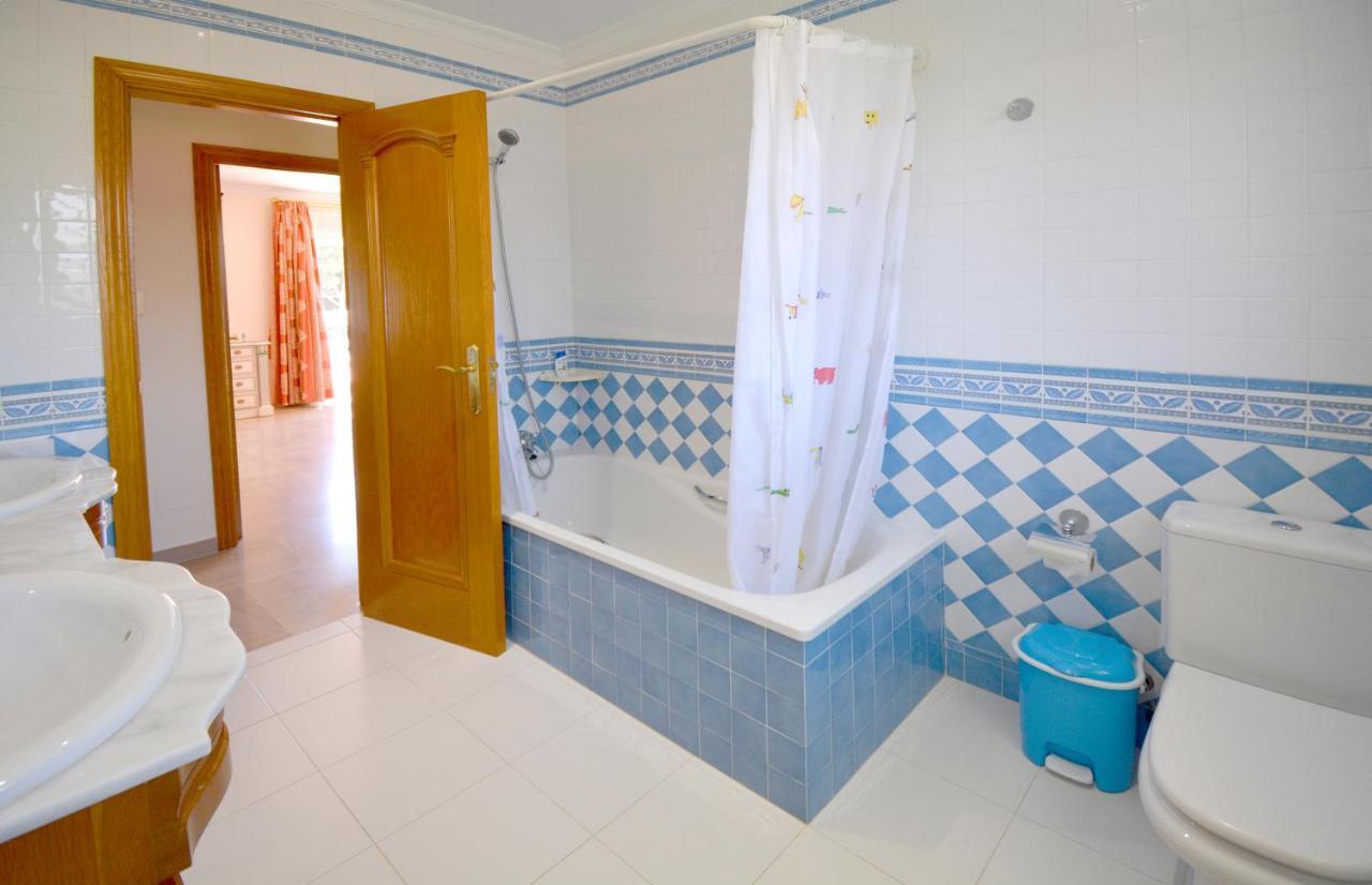 فوينخيرولا Golden Villa Costa Del Sol - Big Private Pool - Bbq - Good Location المظهر الخارجي الصورة